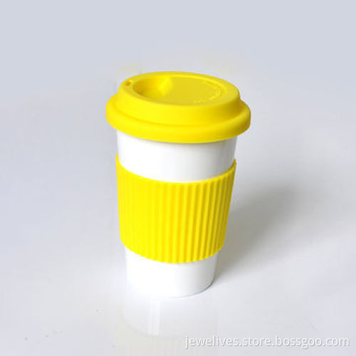 Porcelain Coffee Cup with Silicone Lid and Band